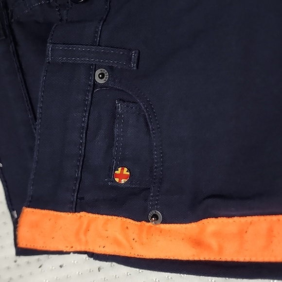 Hudson Brand Lou Lou Style Tuxedo Jeans - Picture 2 of 4